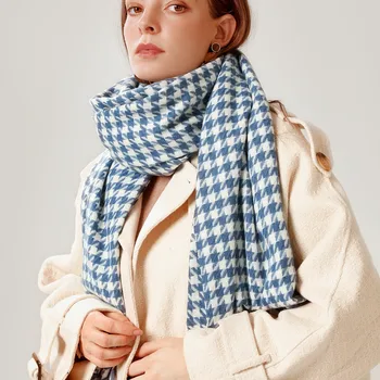 Повседневная модная зимняя кепка с кисточками, теплый женский мягкий шарф-глушитель в клетку